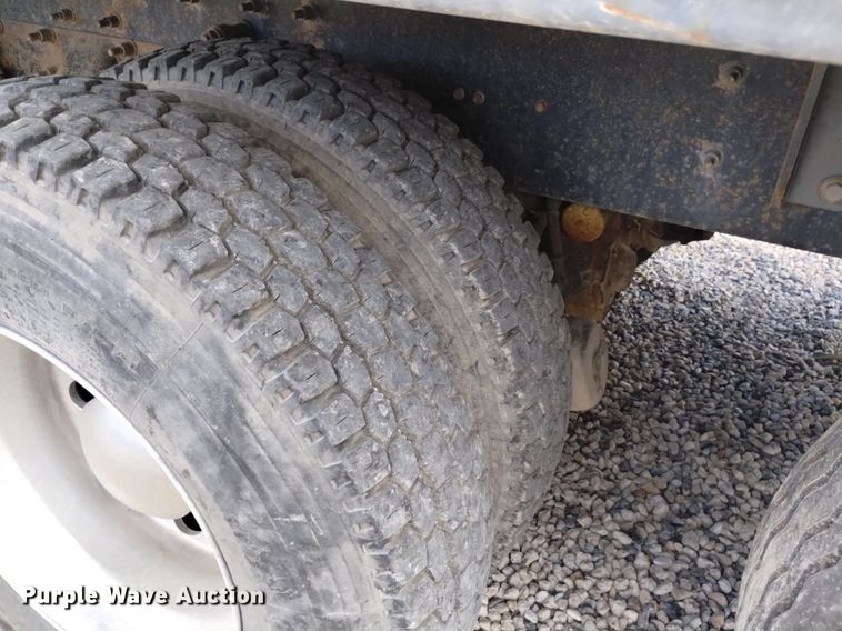 image for item DP3367 2014 Caterpillar CT660L  vacuum truck