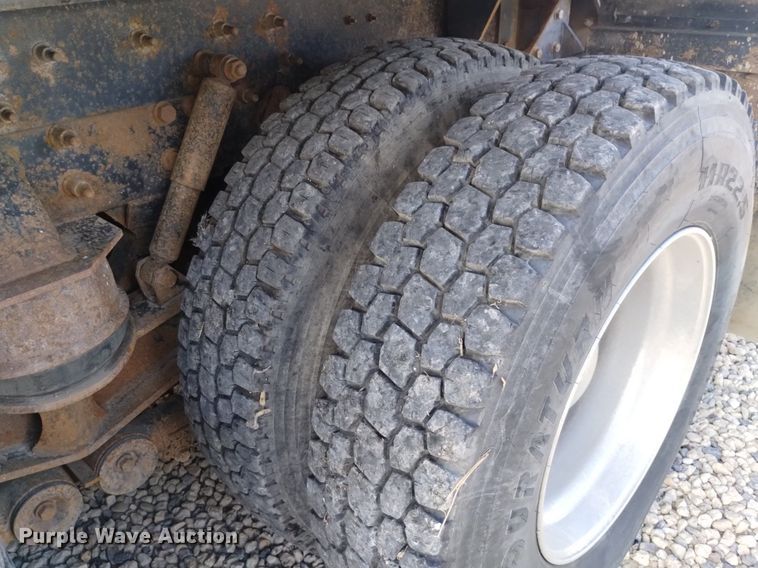 image for item DP3367 2014 Caterpillar CT660L  vacuum truck