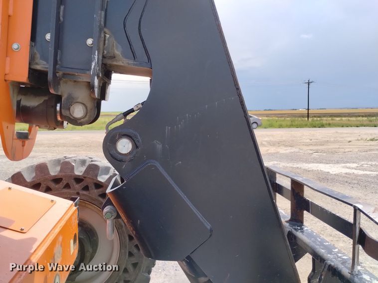 image for item DP3369 2017 JLG 8042  telehandler