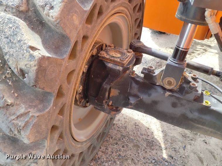 image for item DP3369 2017 JLG 8042  telehandler