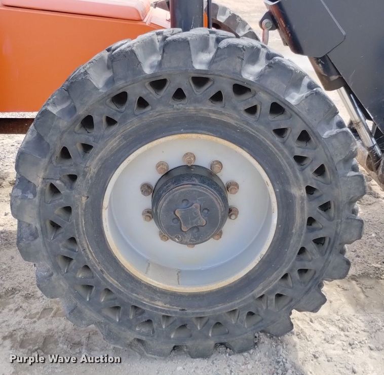 image for item DP3369 2017 JLG 8042  telehandler