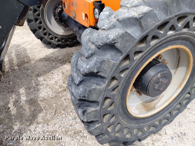image for item DP3369 2017 JLG 8042  telehandler