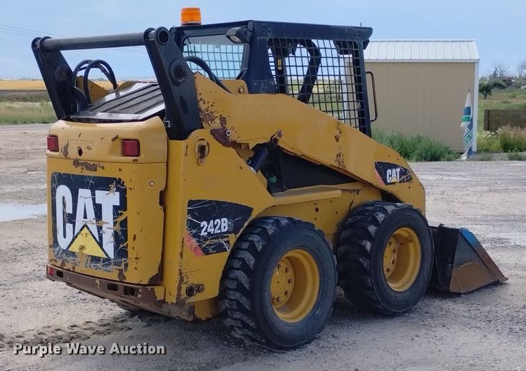 image for item DP3370 2012 Caterpillar 242B3  skid steer loader