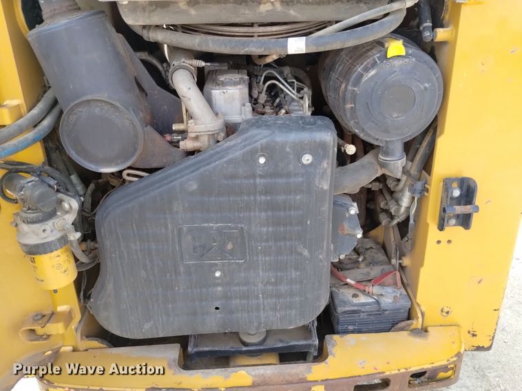 image for item DP3370 2012 Caterpillar 242B3  skid steer loader