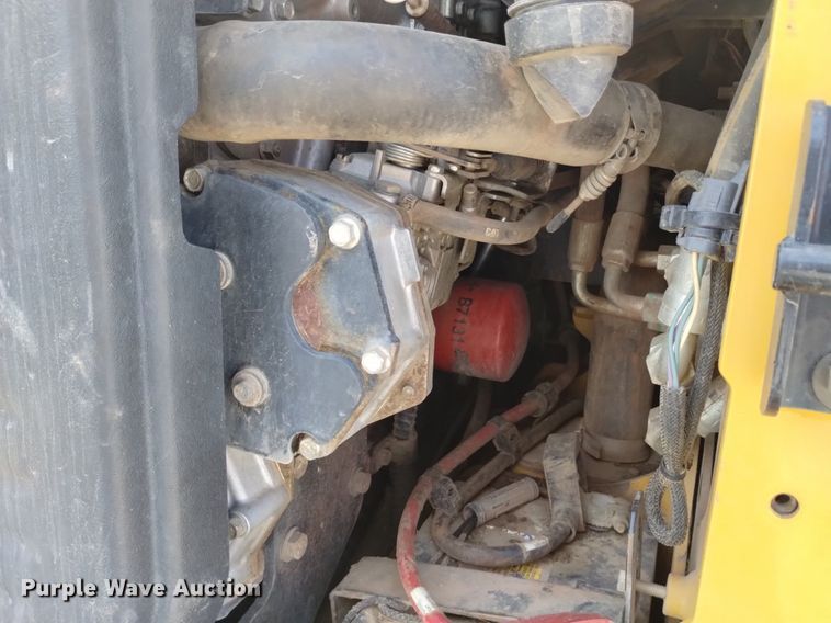 image for item DP3370 2012 Caterpillar 242B3  skid steer loader