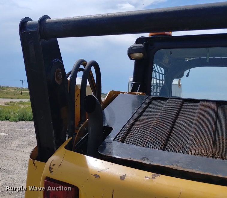 image for item DP3370 2012 Caterpillar 242B3  skid steer loader