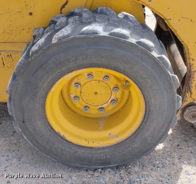 image for item DP3370 2012 Caterpillar 242B3  skid steer loader