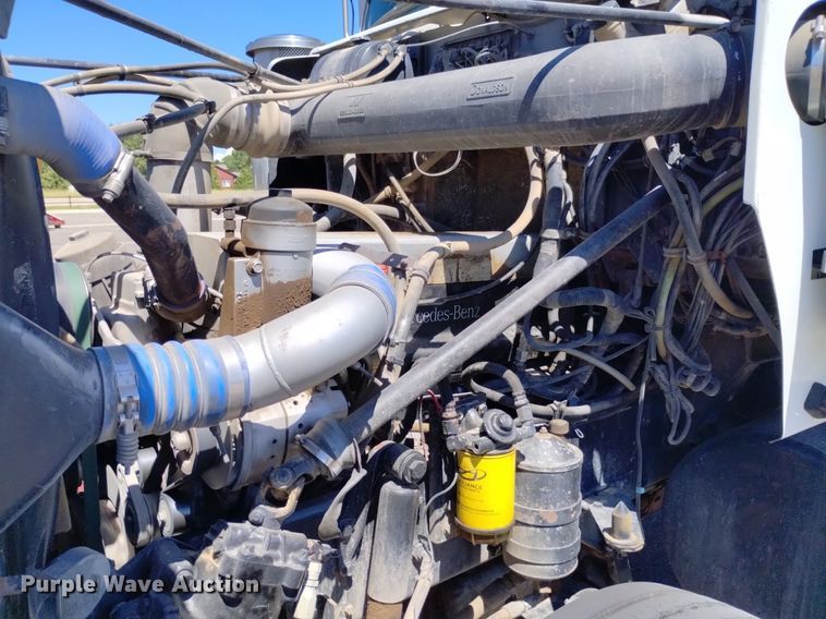 image for item DP3372 2004 Western Star 4900FA  dump truck