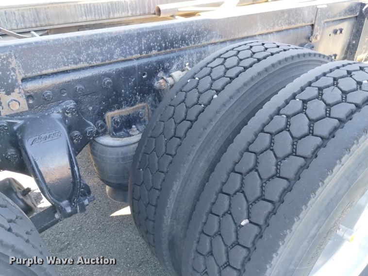image for item DP3372 2004 Western Star 4900FA  dump truck