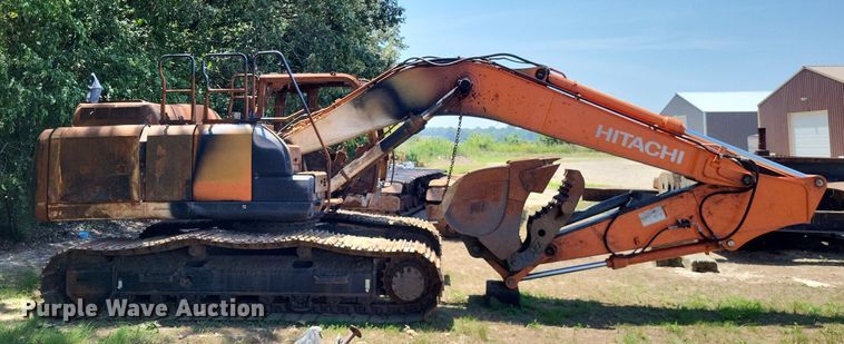 image for item DP5214 2019 Hitachi ZX210LC-6  excavator