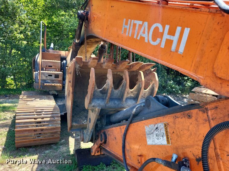 image for item DP5214 2019 Hitachi ZX210LC-6  excavator