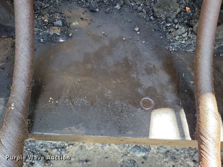 image for item DP5214 2019 Hitachi ZX210LC-6  excavator