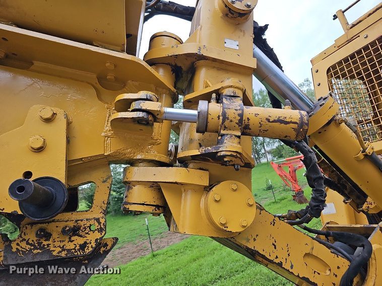 image for item DQ0087 1999 Vermeer P125  cable plow