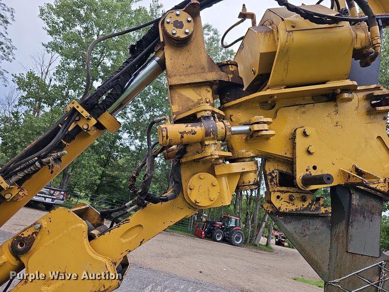 image for item DQ0087 1999 Vermeer P125  cable plow