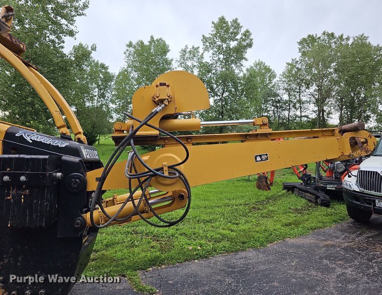 image for item DQ0087 1999 Vermeer P125  cable plow