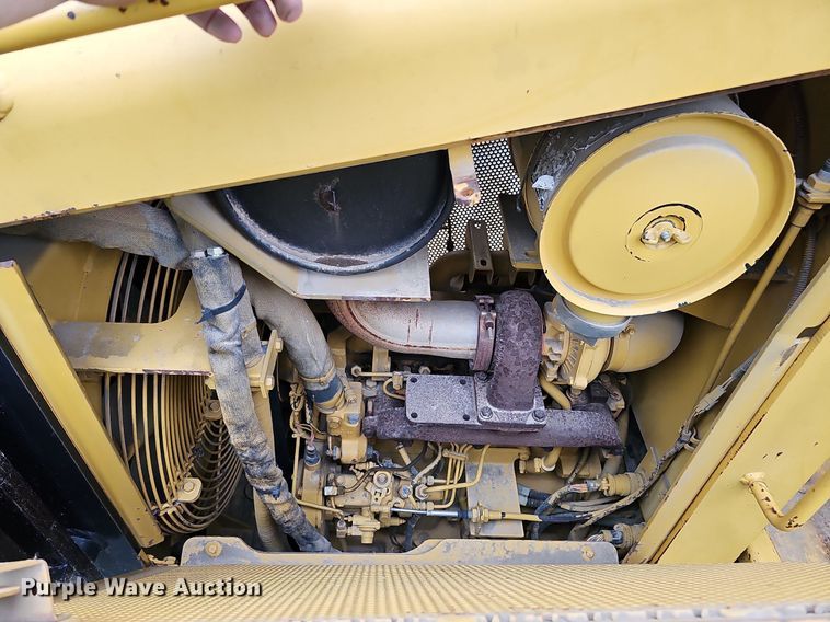 image for item DQ0087 1999 Vermeer P125  cable plow