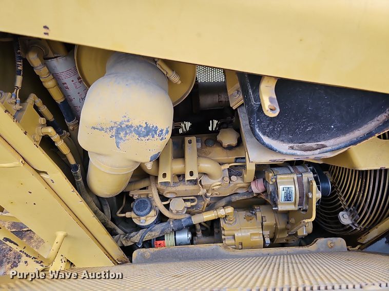 image for item DQ0087 1999 Vermeer P125  cable plow