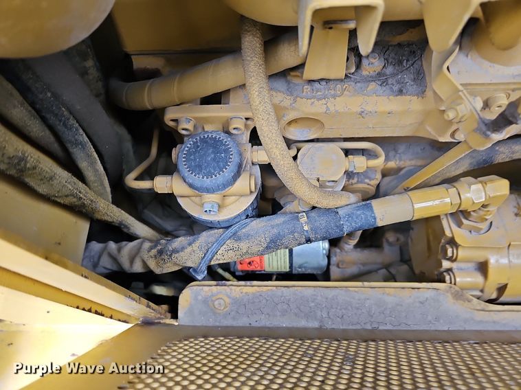 image for item DQ0087 1999 Vermeer P125  cable plow