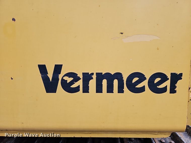 image for item DQ0087 1999 Vermeer P125  cable plow
