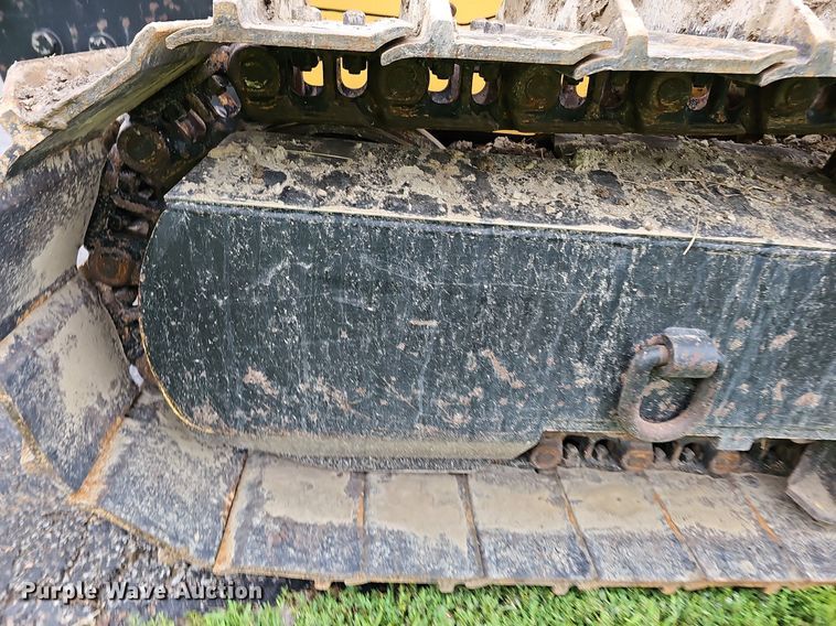 image for item DQ0087 1999 Vermeer P125  cable plow