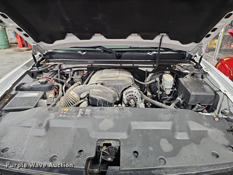 image for item DQ0132 2013 Chevrolet Silverado 1500  Ext. Cab pickup truck