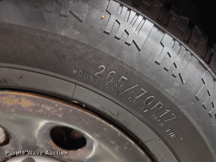 image for item DQ0132 2013 Chevrolet Silverado 1500  Ext. Cab pickup truck