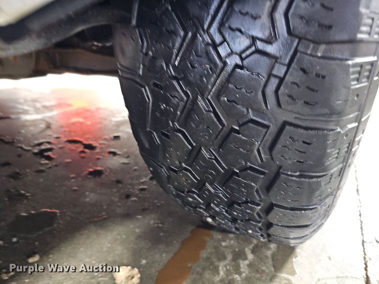 image for item DQ0132 2013 Chevrolet Silverado 1500  Ext. Cab pickup truck