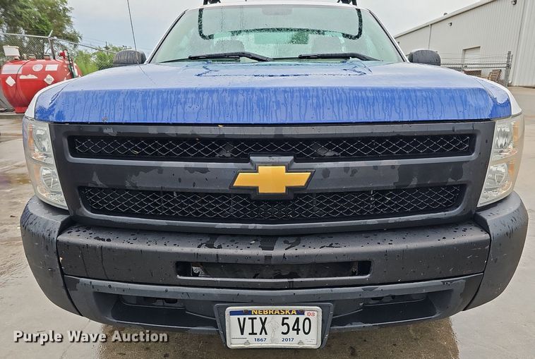 image for item DQ0133 2013 Chevrolet Silverado 1500  pickup truck