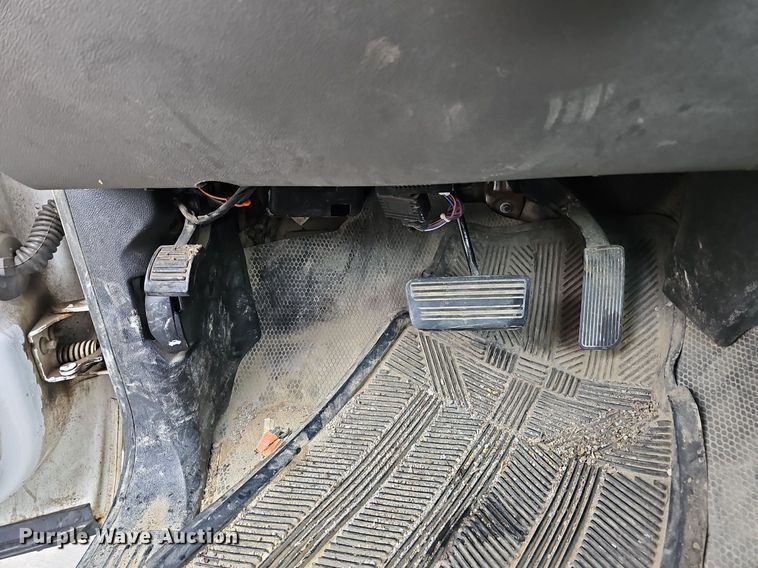 image for item DQ0133 2013 Chevrolet Silverado 1500  pickup truck