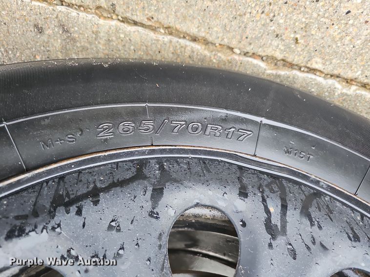 image for item DQ0133 2013 Chevrolet Silverado 1500  pickup truck