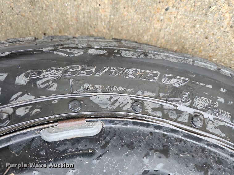 image for item DQ0133 2013 Chevrolet Silverado 1500  pickup truck