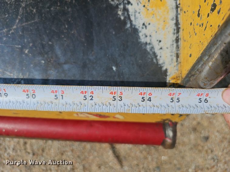 image for item DQ0138 2005 Vermeer BC1400 XL  wood chipper