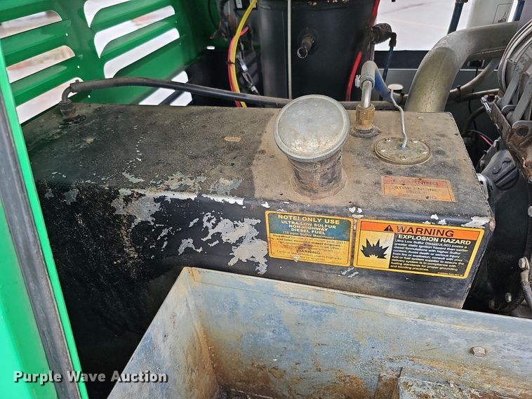 image for item DQ0143 Sullivan Palatek D185PDZSB  air compressor