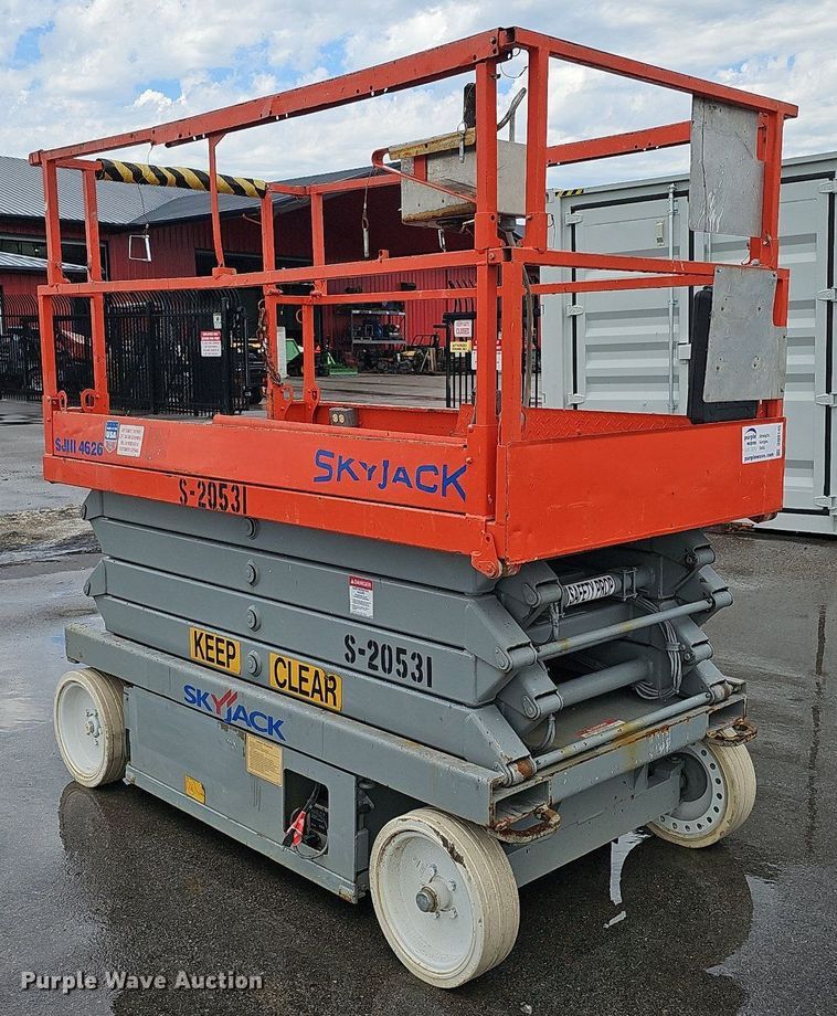 image for item DQ0145 2008 Skyjack SJIII 4626  scissor lift
