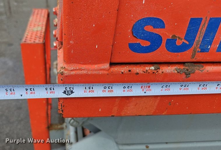 image for item DQ0145 2008 Skyjack SJIII 4626  scissor lift