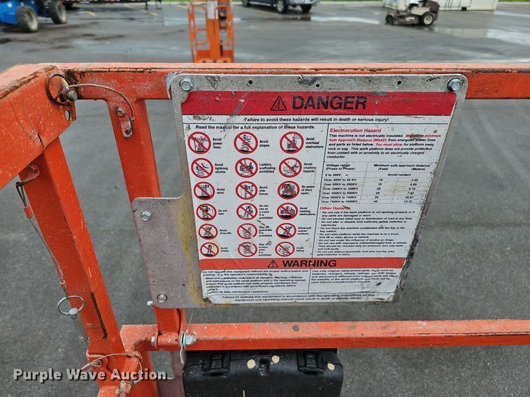 image for item DQ0145 2008 Skyjack SJIII 4626  scissor lift