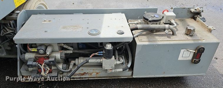 image for item DQ0145 2008 Skyjack SJIII 4626  scissor lift