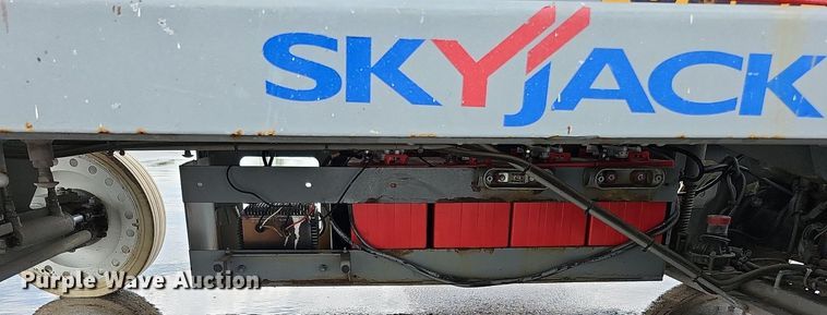 image for item DQ0145 2008 Skyjack SJIII 4626  scissor lift