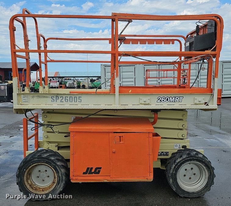 image for item DQ0148 JLG 260MRT  scissor lift