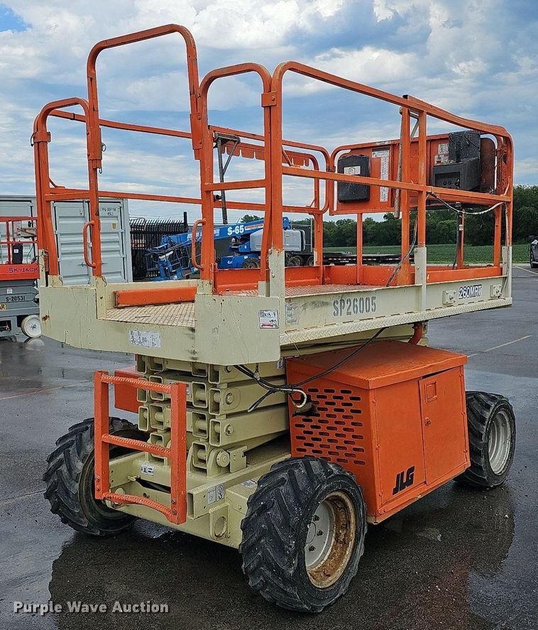 image for item DQ0148 JLG 260MRT  scissor lift