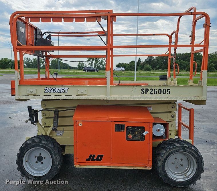 image for item DQ0148 JLG 260MRT  scissor lift