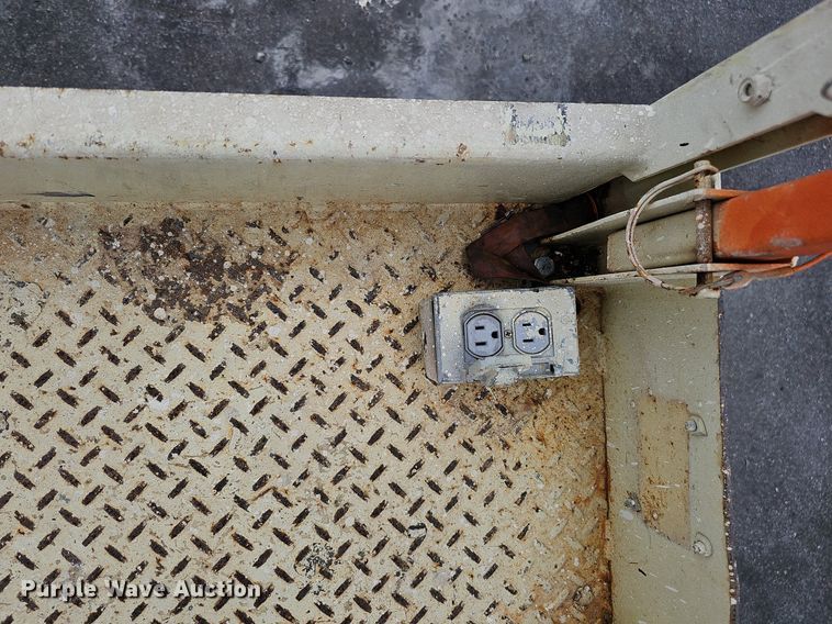 image for item DQ0148 JLG 260MRT  scissor lift