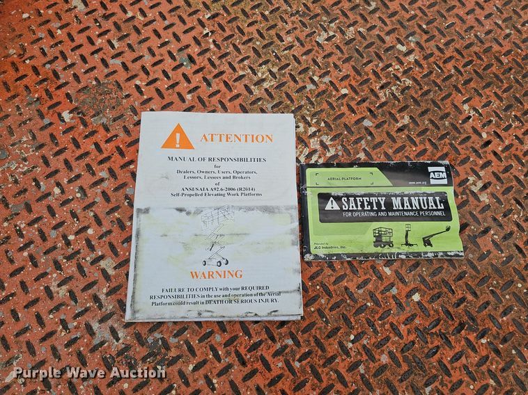 image for item DQ0148 JLG 260MRT  scissor lift