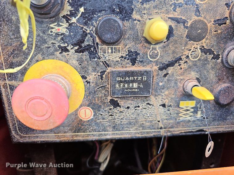 image for item DQ0148 JLG 260MRT  scissor lift