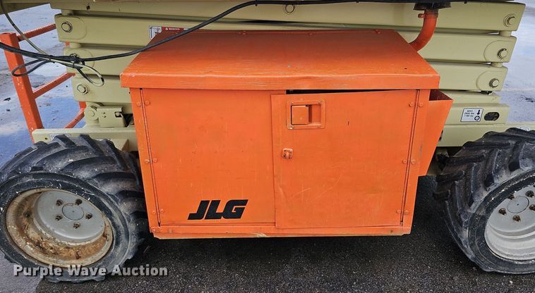 image for item DQ0148 JLG 260MRT  scissor lift