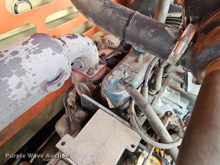 image for item DQ0148 JLG 260MRT  scissor lift