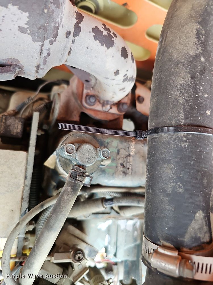 image for item DQ0148 JLG 260MRT  scissor lift