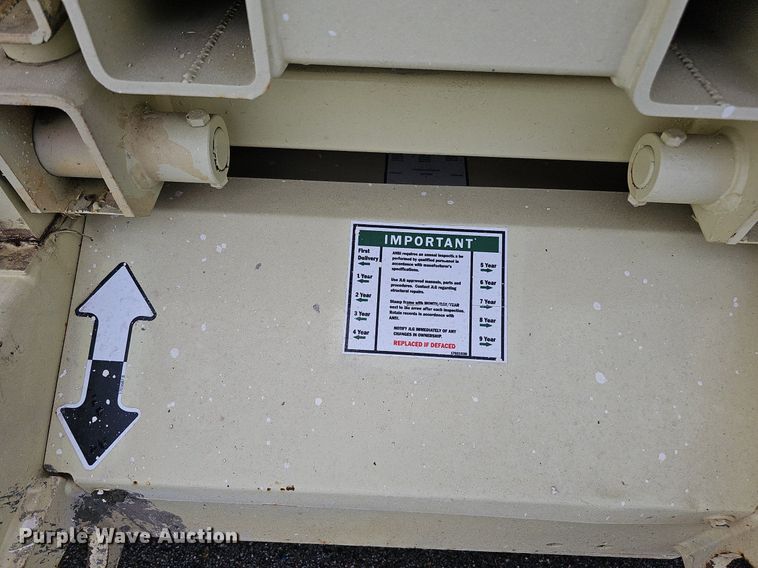 image for item DQ0148 JLG 260MRT  scissor lift