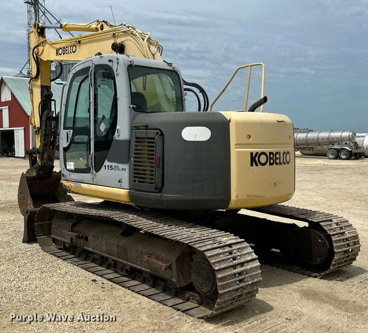 image for item DQ0871 2003 Kobelco SK115SRDZ  excavator