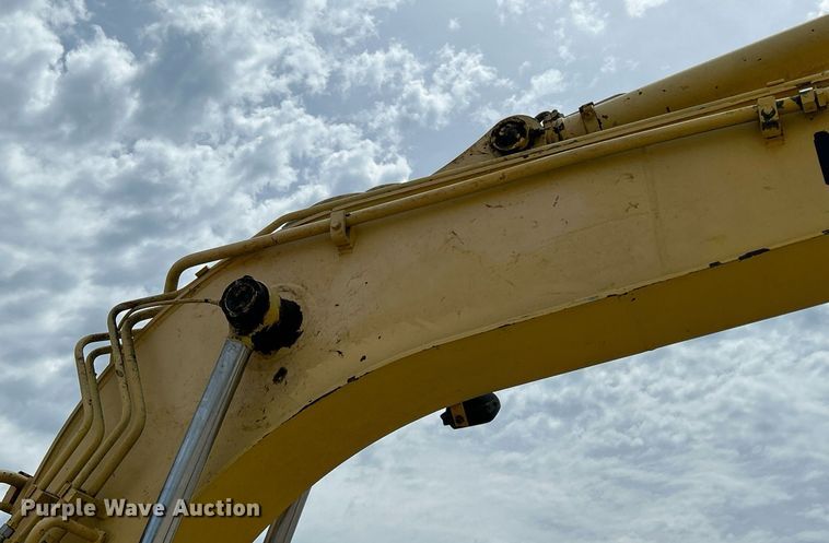 image for item DQ0871 2003 Kobelco SK115SRDZ  excavator